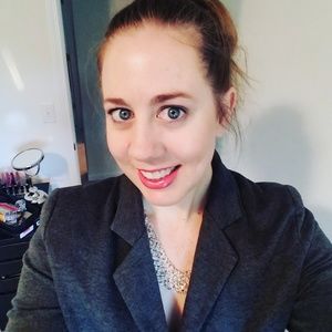 Meet your Posher, Gina